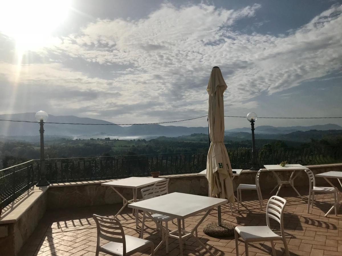 I Due Melograni Agriresort Tarano Екстериор снимка
